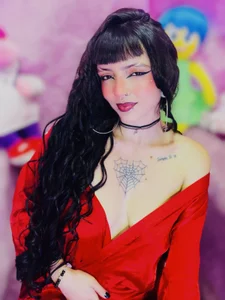 Samantha_Smiithのnaughty girl🔥の 5枚の写真