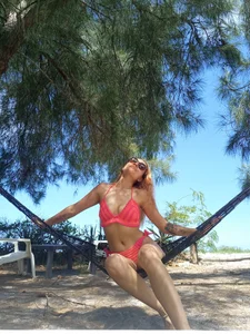 Anny_lopezzzz a little bit of me Pic 8