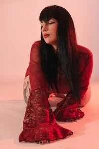 VampGirl1 RED รูป  4