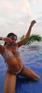 ChannelCox1 Beach day 🌴 Foto 2