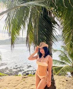 crisbell_lopezのf.の枚の写真