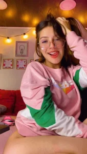 milly_kenner Public Pic 7