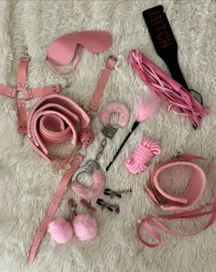 AnacondaOn Public টি ছবি