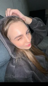 MelissaMelrey ☀️ Poză 2