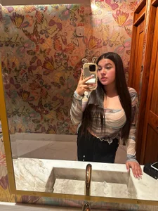 Alice_Summer1 Public صورة واحدة|Alice_Summer1 Public صورتان|Alice_Summer1 Public  5 صور|Alice_Summer1 Public  5 صورة