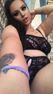 AdelinaJude Public Poză