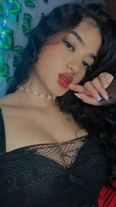 charlotte_9999 🖤🖤🖤🖤 Immagine  2