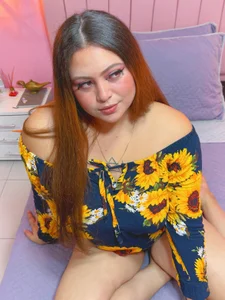 megan-wells Public Pic