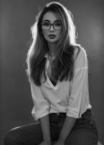 OliviaHawn Public Pic 8