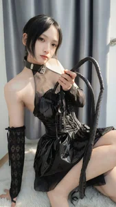 zhou327 皮鞭 Pic 8
