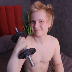 Geks_Eles 的XXX裸体图片 4