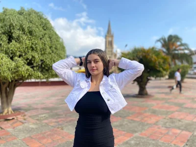 AtheneaRossi WHITE Pic