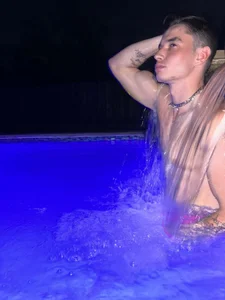 JamesonReign7777's XXX Nude Photo 3
