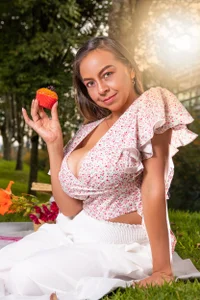 LiaDumond Sun, good weather, that is what I am Foto 2