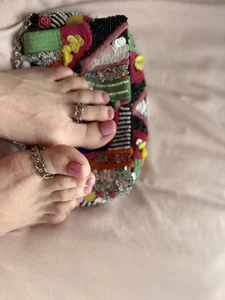 shymegirl Pink Corner Pic 2