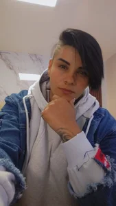 KAROLLJONES1 ♥♥♥ Pic 3