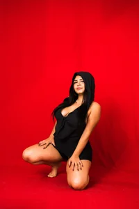 EmmaLeens Curves that make you fall in love Foto 5