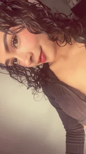 AlanaMartinez_Pinkk Public Bilde 4