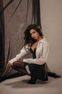 vinkiepinkie Office style🤓 Pic 2