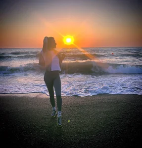 AnnastasiaMills Connect with nature🤍 Pic 3