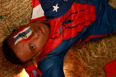 JamesParck spiderman 💦🥵 รูป  2