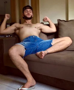 Eu de piazaocwb23  7 Imagens