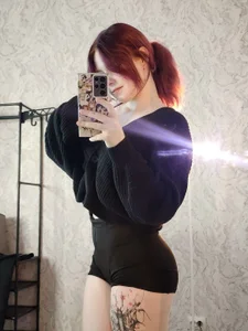 Julia_Anis Your humble girl รูป  4