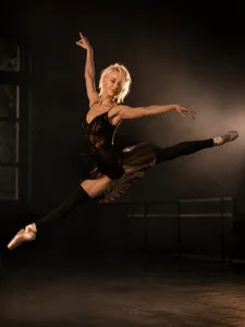 Blondice Public Pic 2