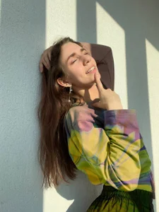 PetraHambelton summer vibe🍒 Pic 5