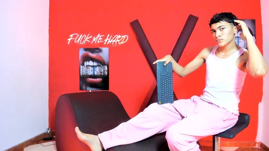 YEFF💙😍 de AVENGER_BOYS2026  2 Imagens