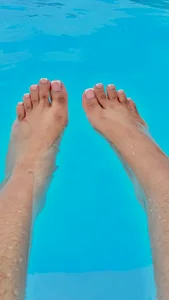 _wetauraのFoot Fetishの 2枚の写真