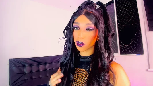 Miissblunt 🤑 Foto