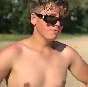 michael_strong1の💜💫の 3枚の写真