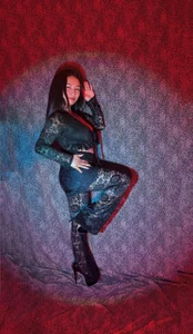𝓬𝓸𝓶𝓮 𝓱𝓮𝓻𝓮 𝓱𝓸𝓷𝓮𝔂❤️🔥 od SalmaSantos_  snímek