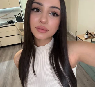 lilmiabae Public slika 9
