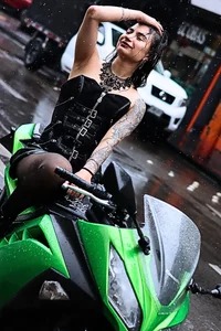 SolBeaumont1 Speed ​​and passion, that's me 😏🔥 Immagine  5