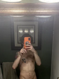 Shennn2000's XXX Nude Photo 1