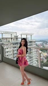Queen_Of_all_Media High above the city breeze 👗🍃 صورة واحدة|Queen_Of_all_Media High above the city breeze 👗🍃 صورتان|Queen_Of_all_Media High above the city breeze 👗🍃  3 صور|Queen_Of_all_Media High above the city breeze 👗🍃  3 صورة