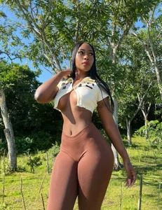 💚 de SofiaCopper  2 photos
