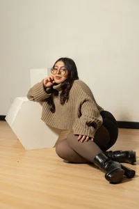 MiaWils_ Cute girl Pic 3