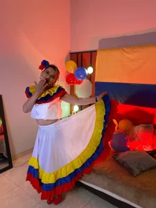 GraceElizabeth_ Come do a cultural exchange with me. Pic 6