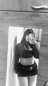 Lilith_salvatoree Public  3. fénykép