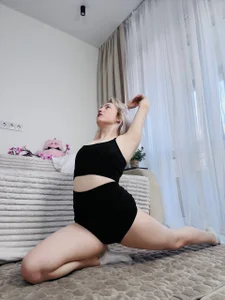 yoga poses de RanaKaduk Foto 3