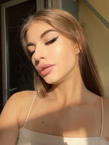 OdetteFay I am who will make you happy ^^ Pic 3