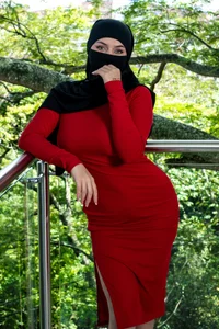 _NadiaaElegance never goes out of style图片