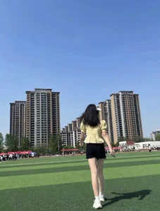 jingjing005: Public ( 5 фото)