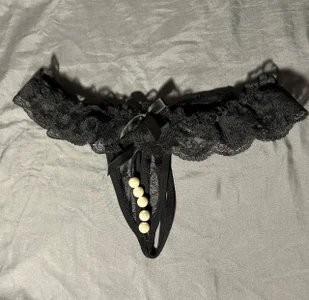 CutieBeauty panties💦 (black - for public, white and red - for pvt) Pic 2