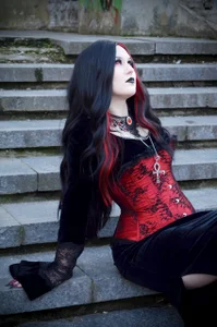 ElizabethVamp my new Pic 6