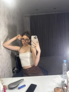 MollyShinee Public зображення 3