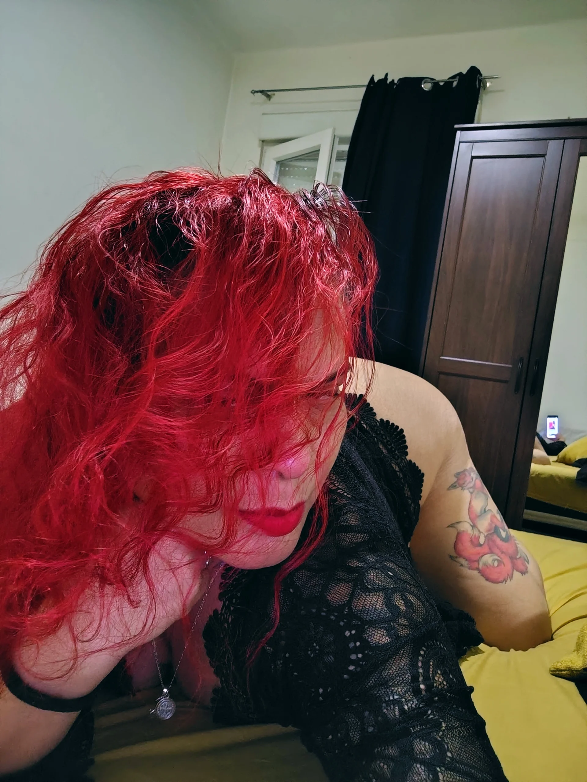 CristalMilfCurvy - Photo 3